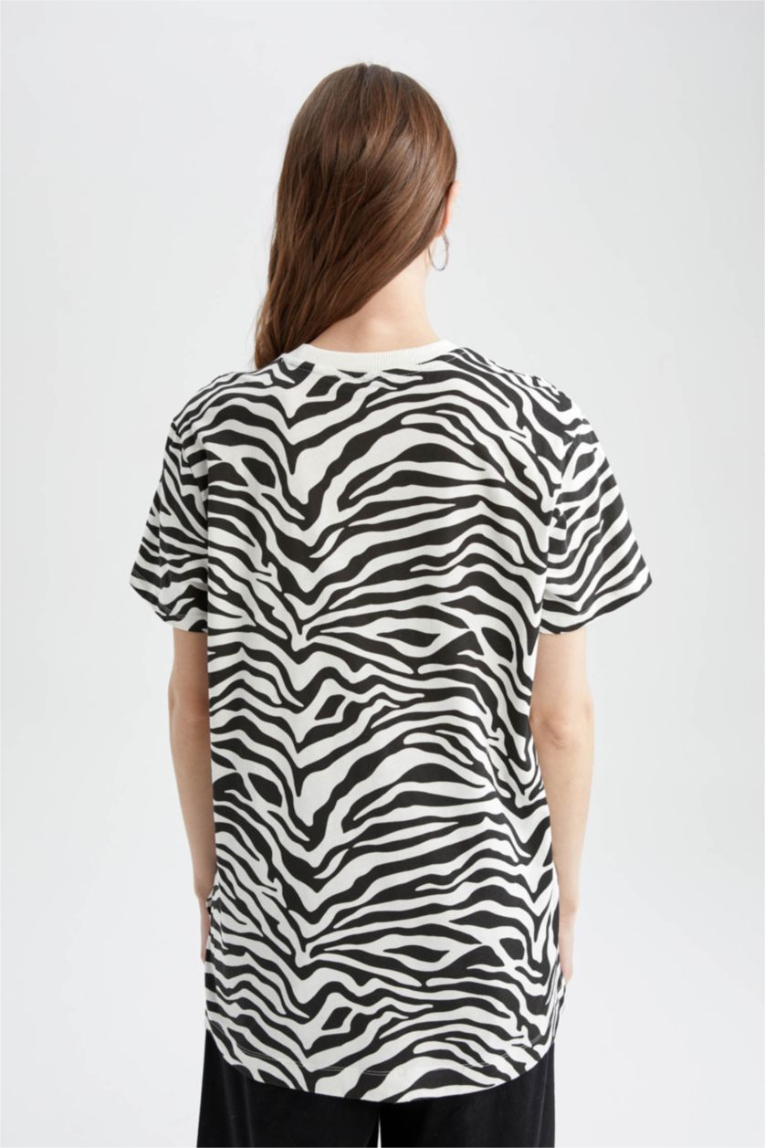 FEMME Blanc T-shirt tunique à manches courtes à motif zébré Relax Fit