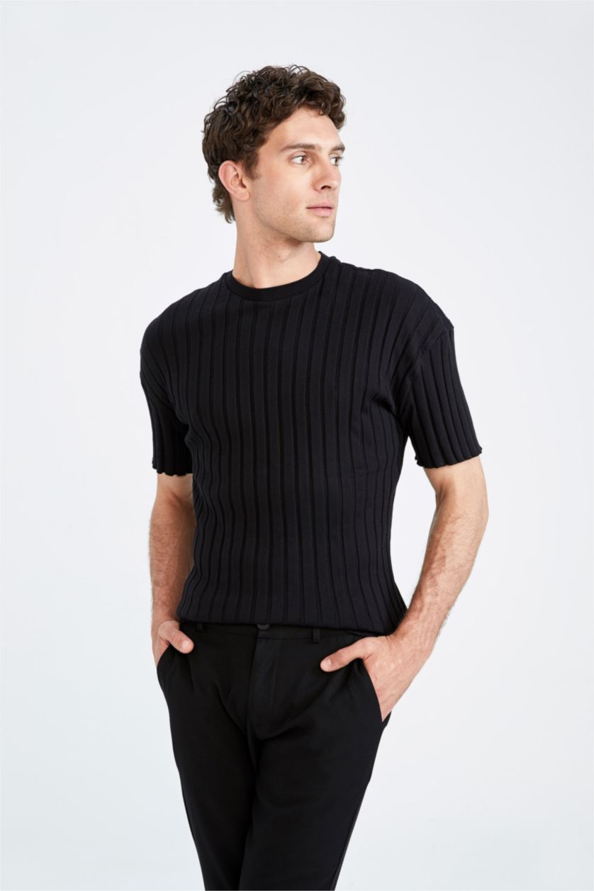 MAN Black Oversize Fit Crew Neck Line Textured Short Sleeve Knitwear T-Shirt