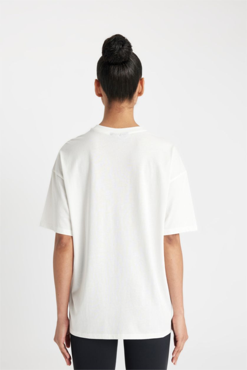 WOMAN White DeFactoFit NBA Chicago Bulls Oversize Fit T-Shirt