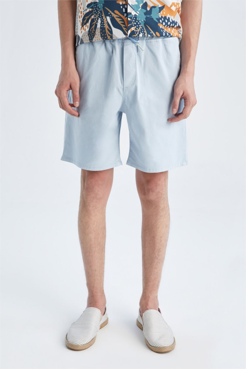 MAN Light Blue Regular Fit Gabardine Regular Hem Bermuda