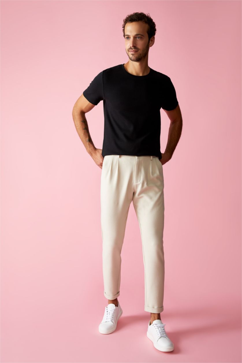 رجال أسود تيشيرت نص كم مودرن فيت بياقة مستديرة