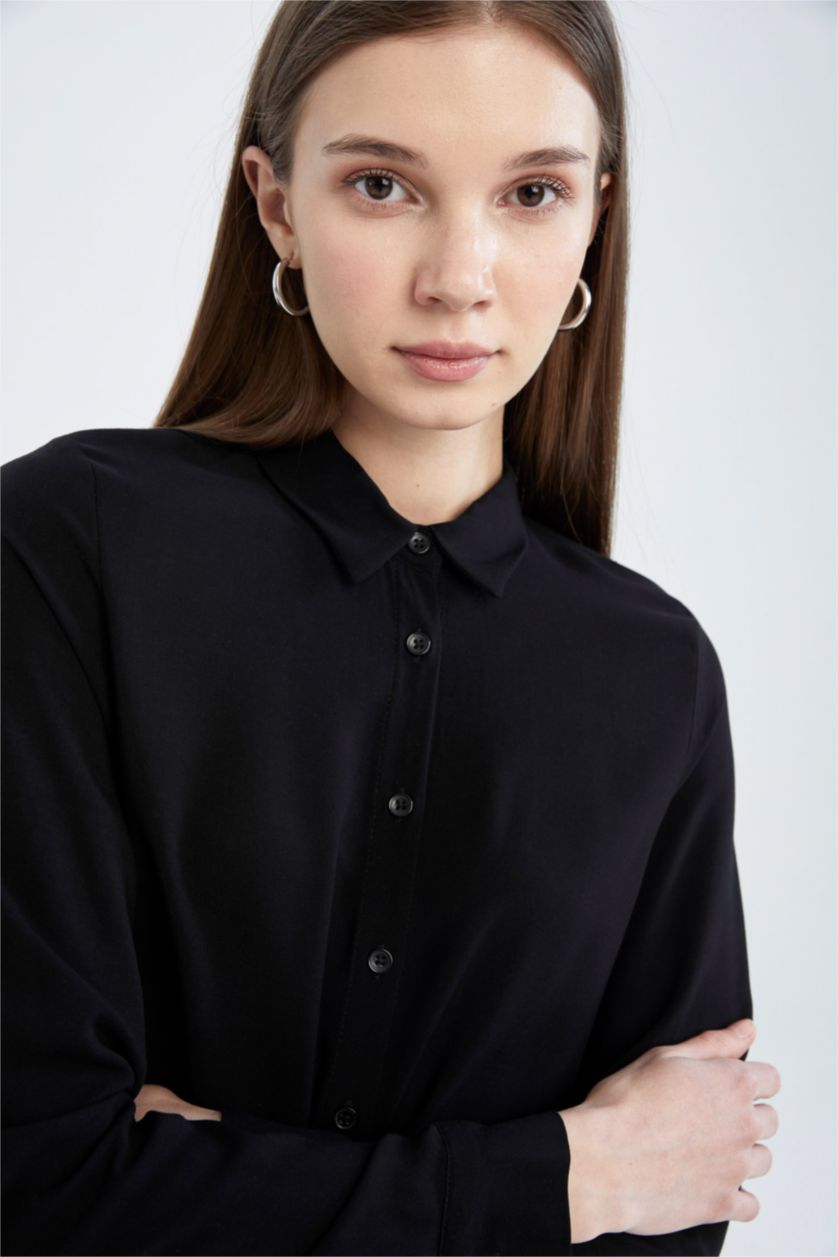 Kadın Siyah Regular Fıt Uzun Kollu Tunik