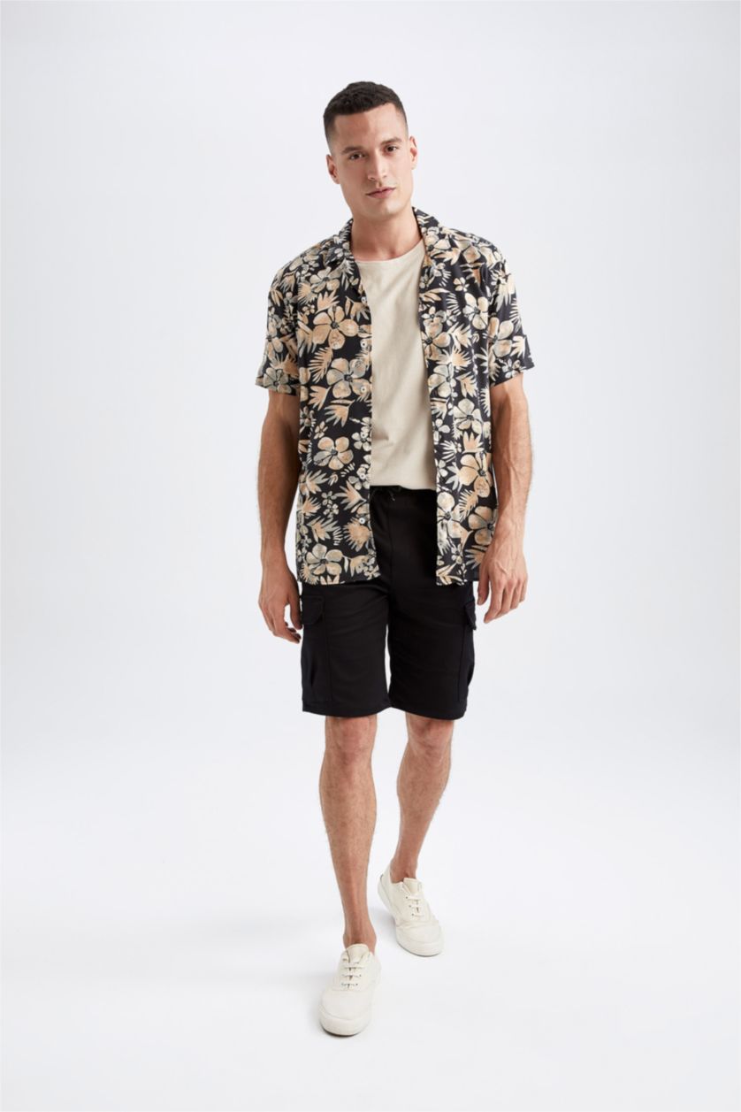 MAN Black Regular Fit Bermuda