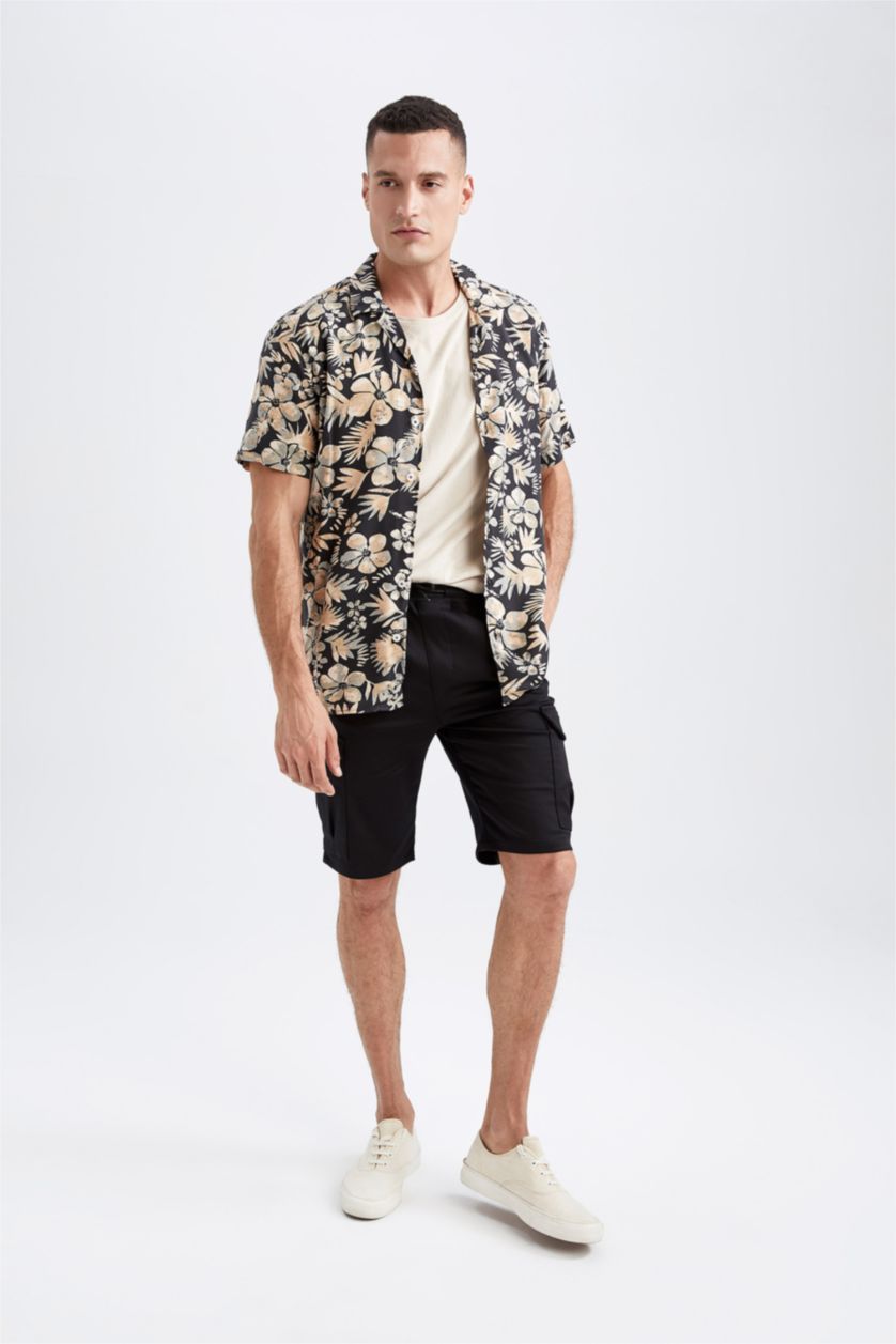 MAN Black Regular Fit Bermuda