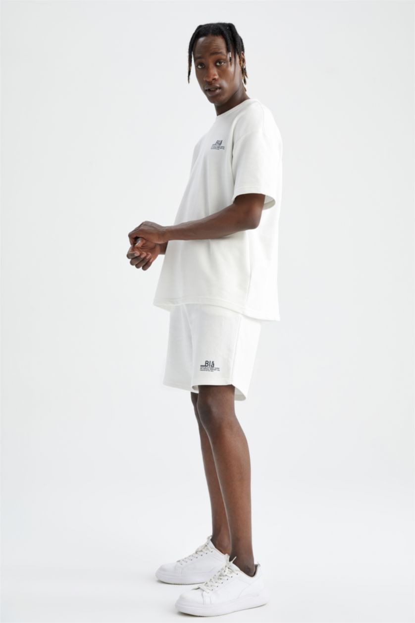 MAN Ecru Relax Fit Shorts