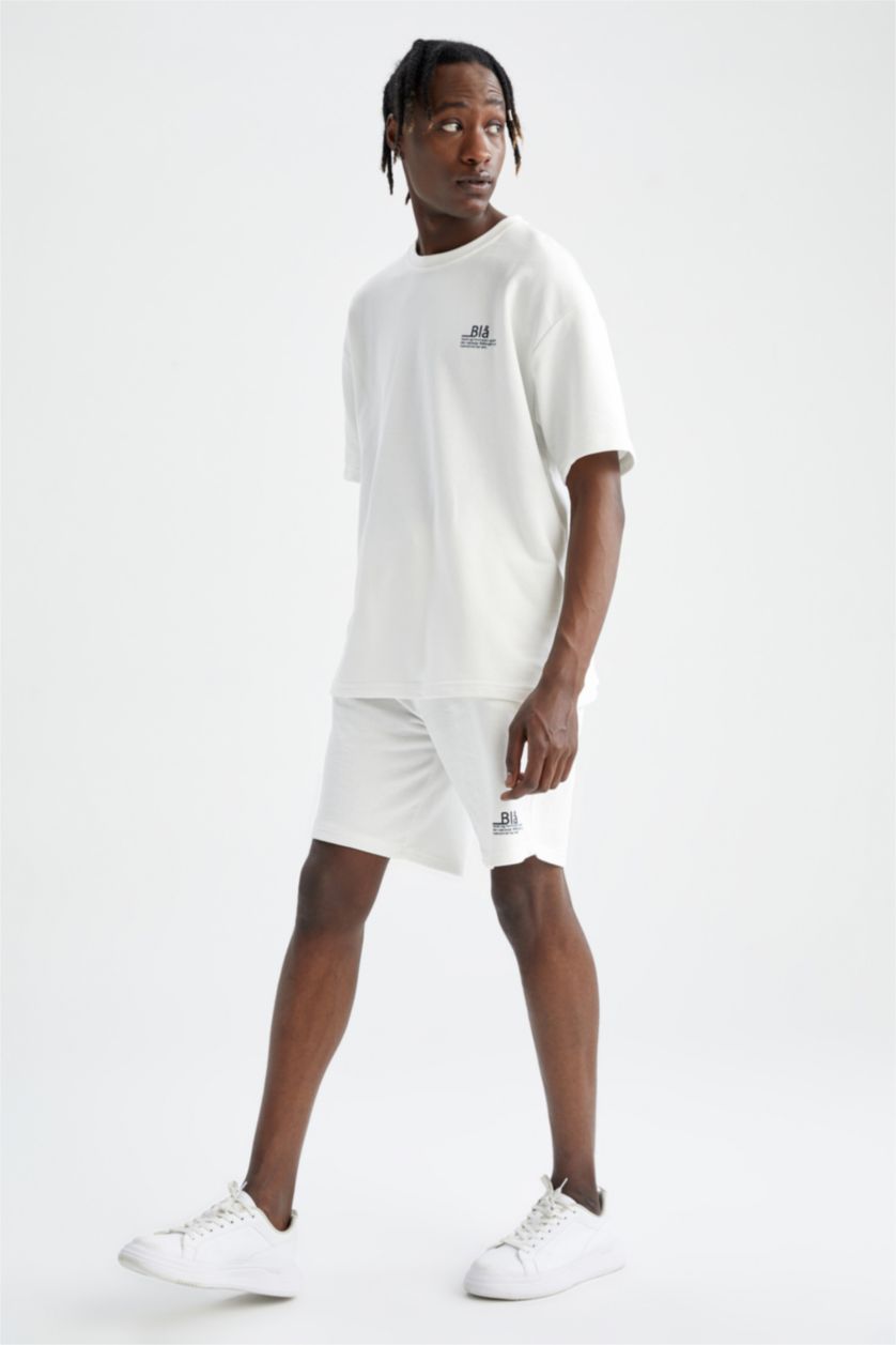 MAN Ecru Relax Fit Shorts