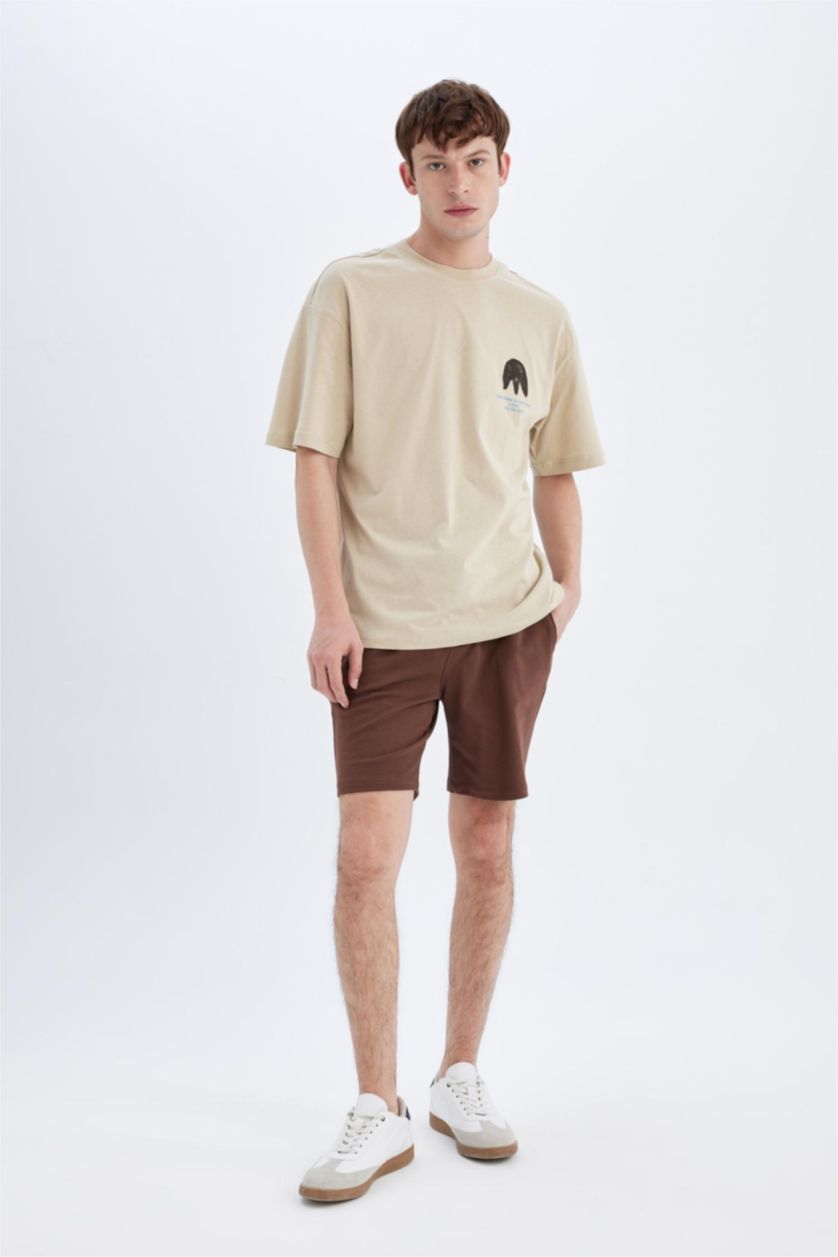 MAN Brown Regular Fit Basic Shorts
