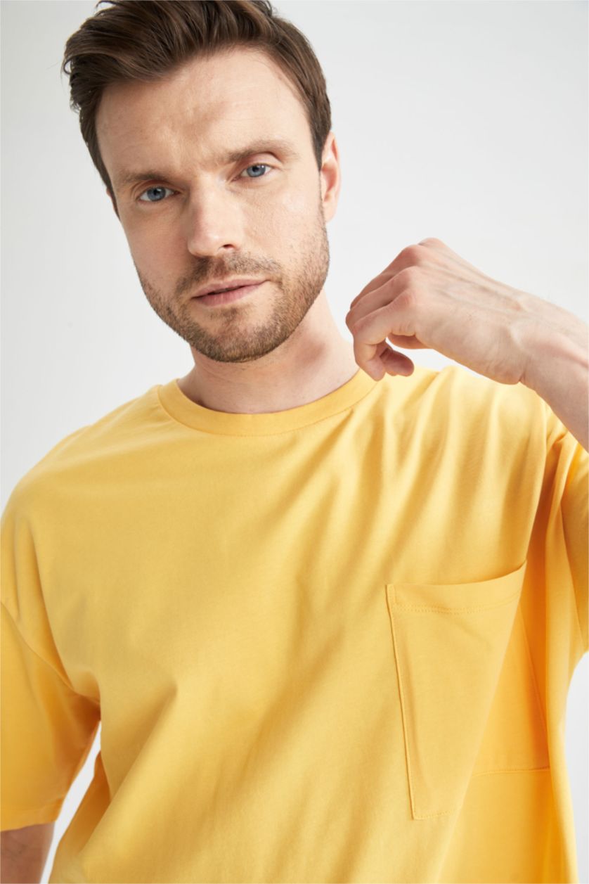 MAN Yellow Oversized Short Sleeve One Side Pocket T-Shirt