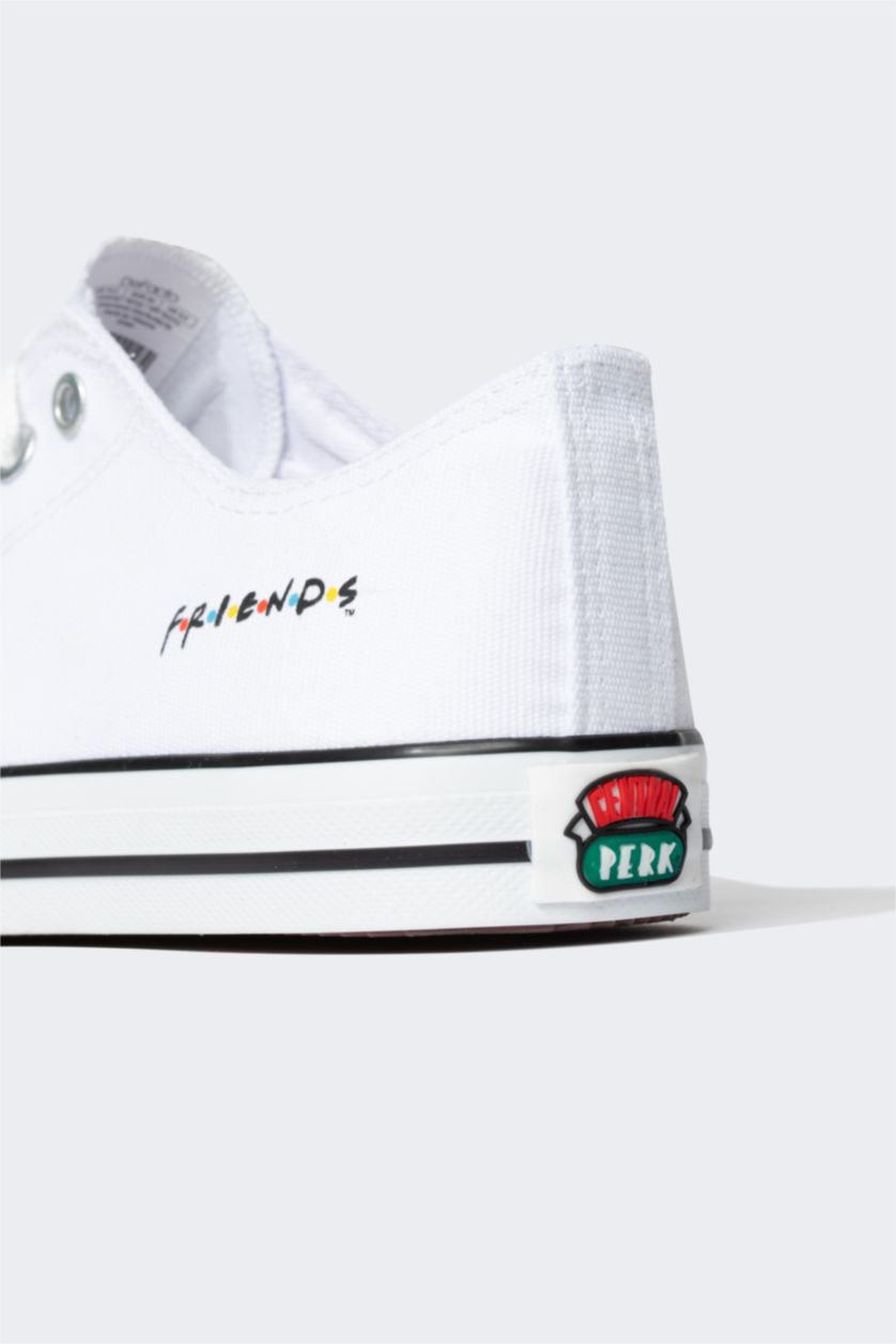 رجالي اوف وايت سنيكرز رجالي برباط من فريندز