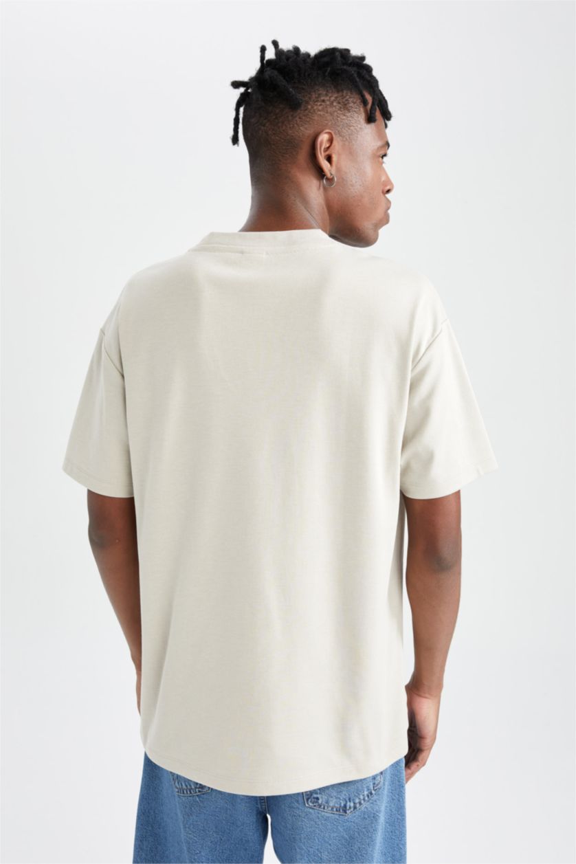 Man Stone Boxy Fit Short Sleeve One Side Pocket T-Shirt