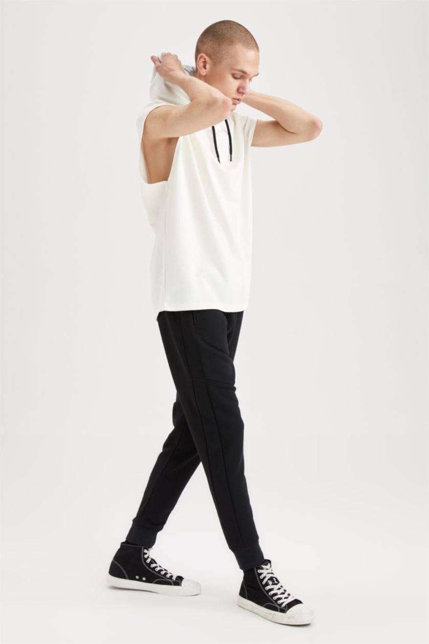 MAN Ecru Coool Oversize Fit Hooded Kangaroo Pocket Sleeveless Cotton Combed T-Shirt