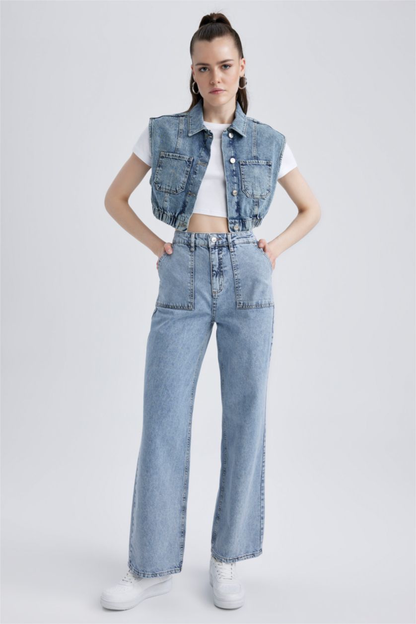 WOMAN Blue Vest