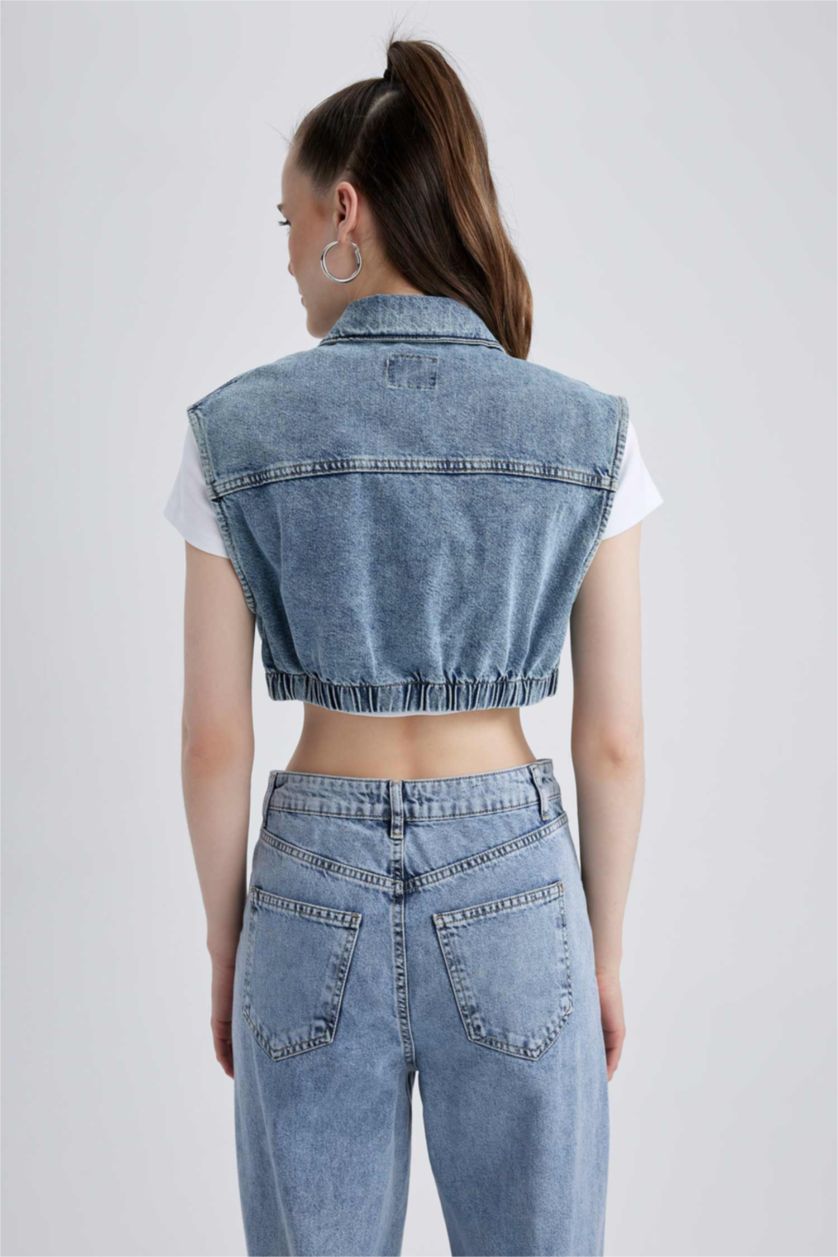 WOMAN Blue Vest