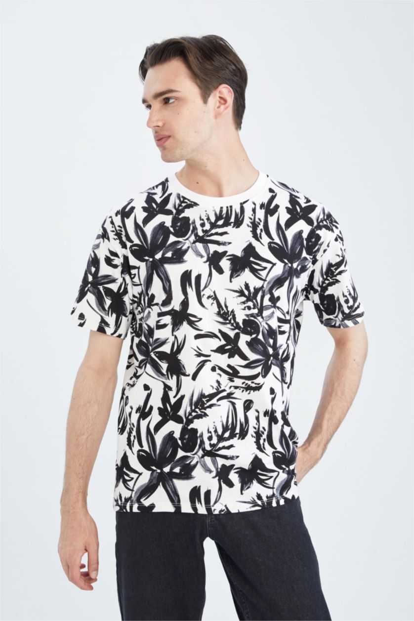 MAN Ecru Boxy Fit Short Sleeve T-Shirt