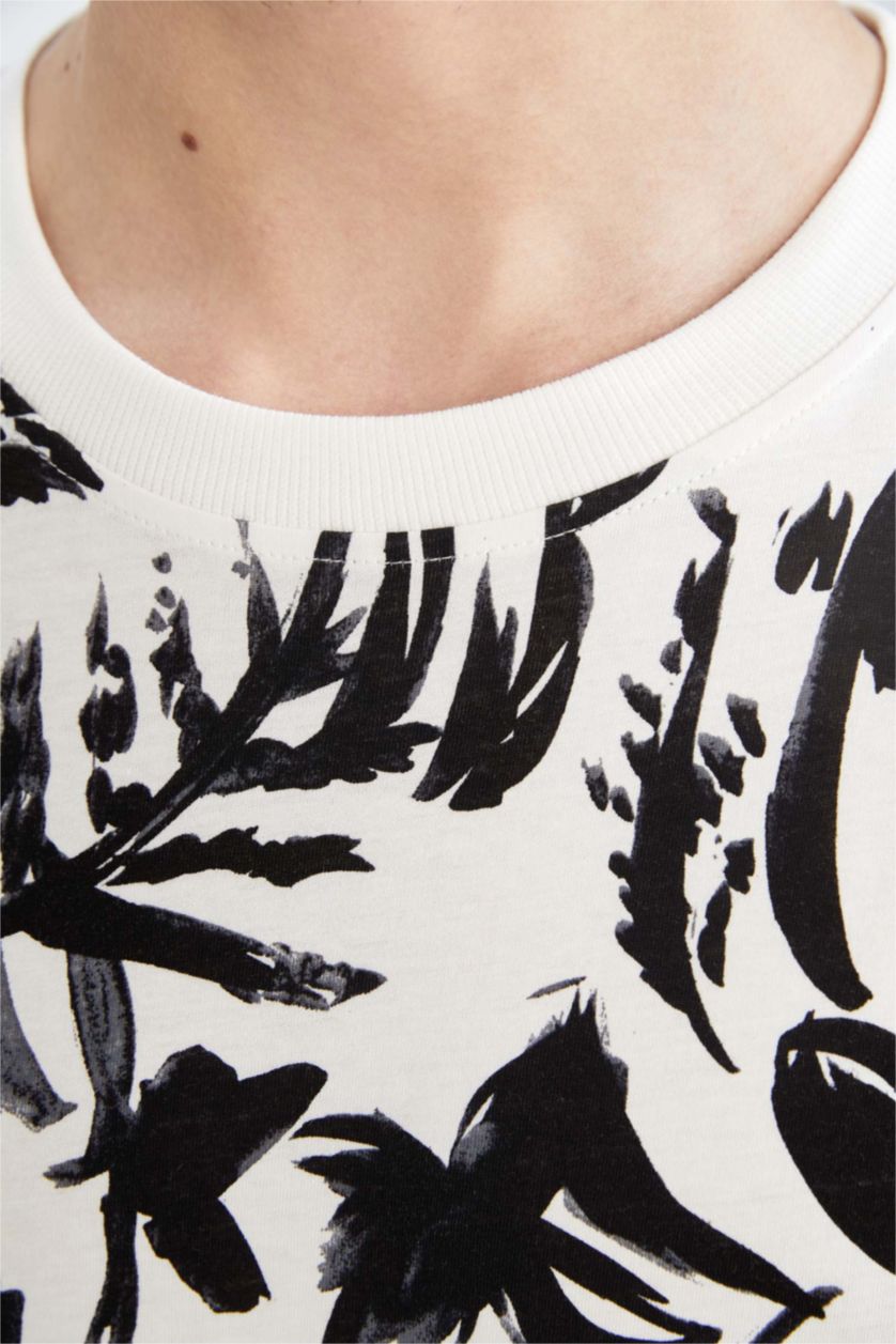 MAN Ecru Boxy Fit Short Sleeve T-Shirt