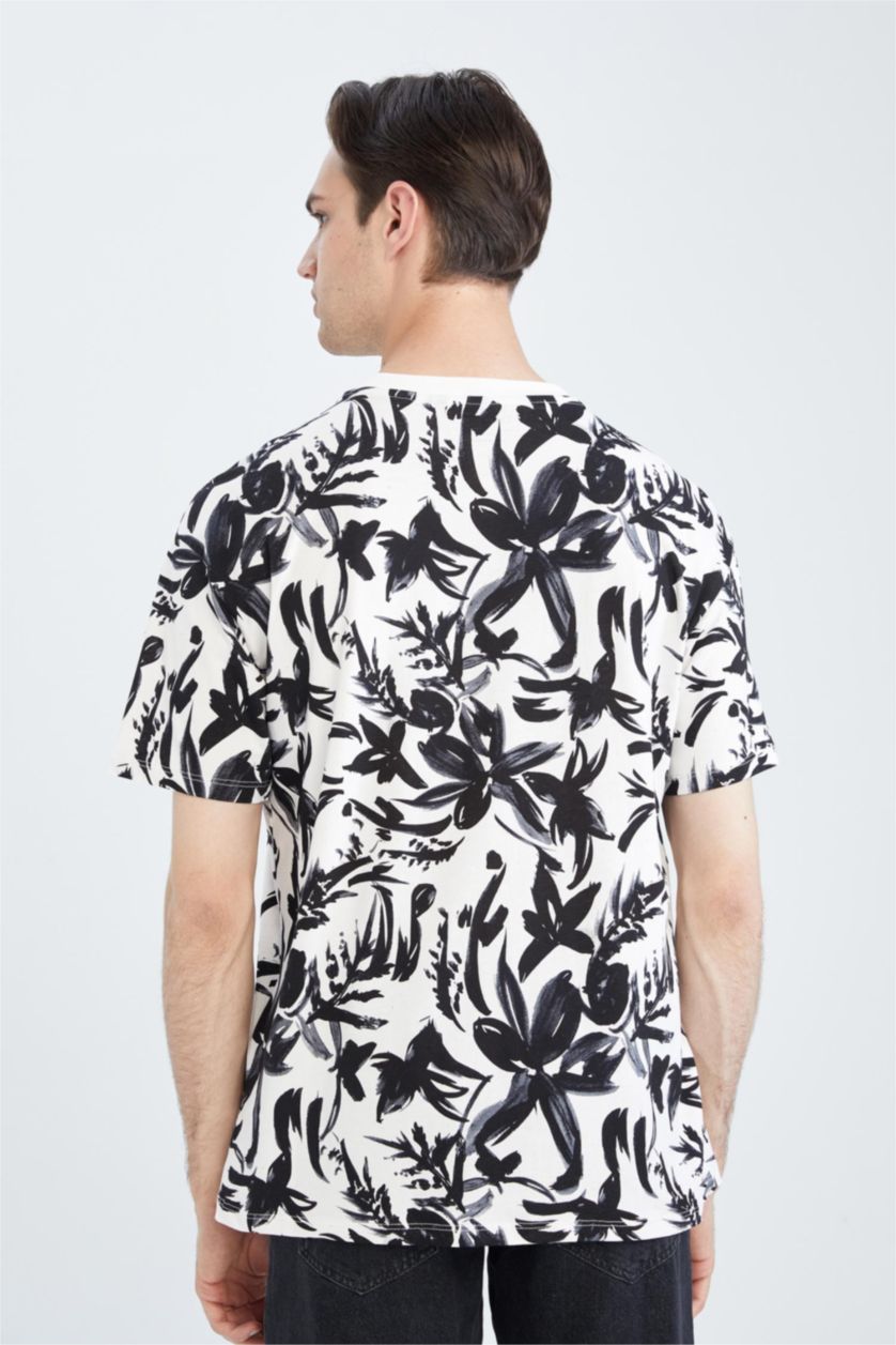 MAN Ecru Boxy Fit Short Sleeve T-Shirt