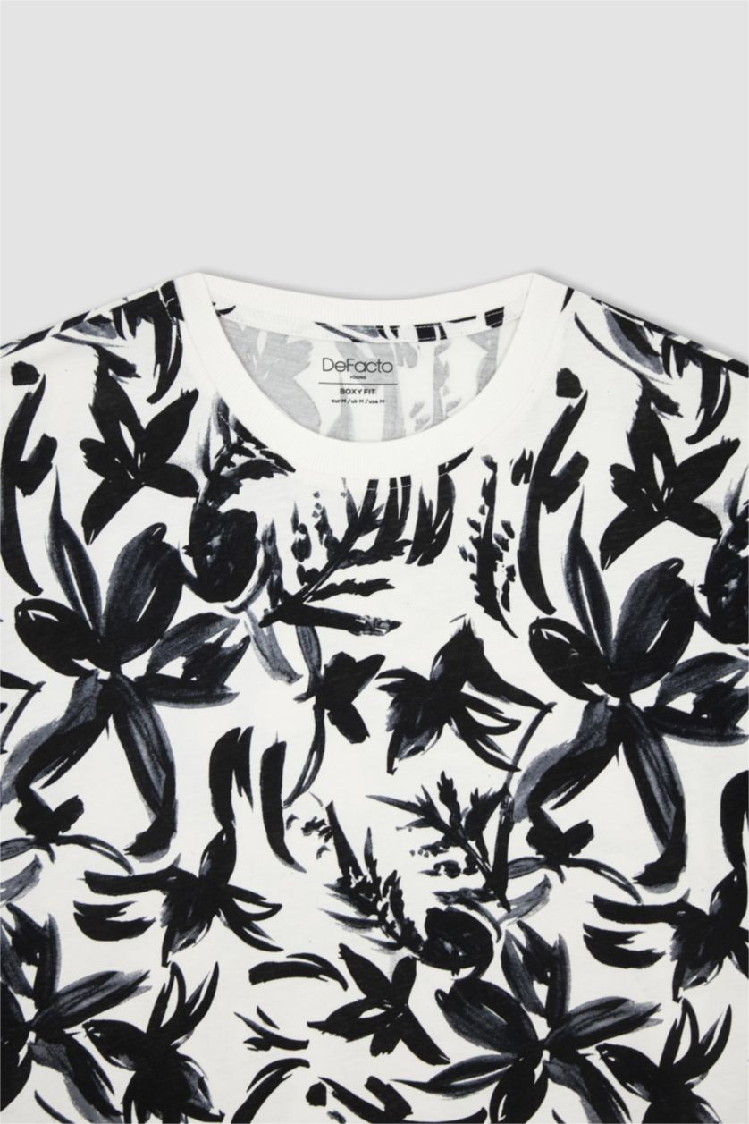 MAN Ecru Boxy Fit Short Sleeve T-Shirt