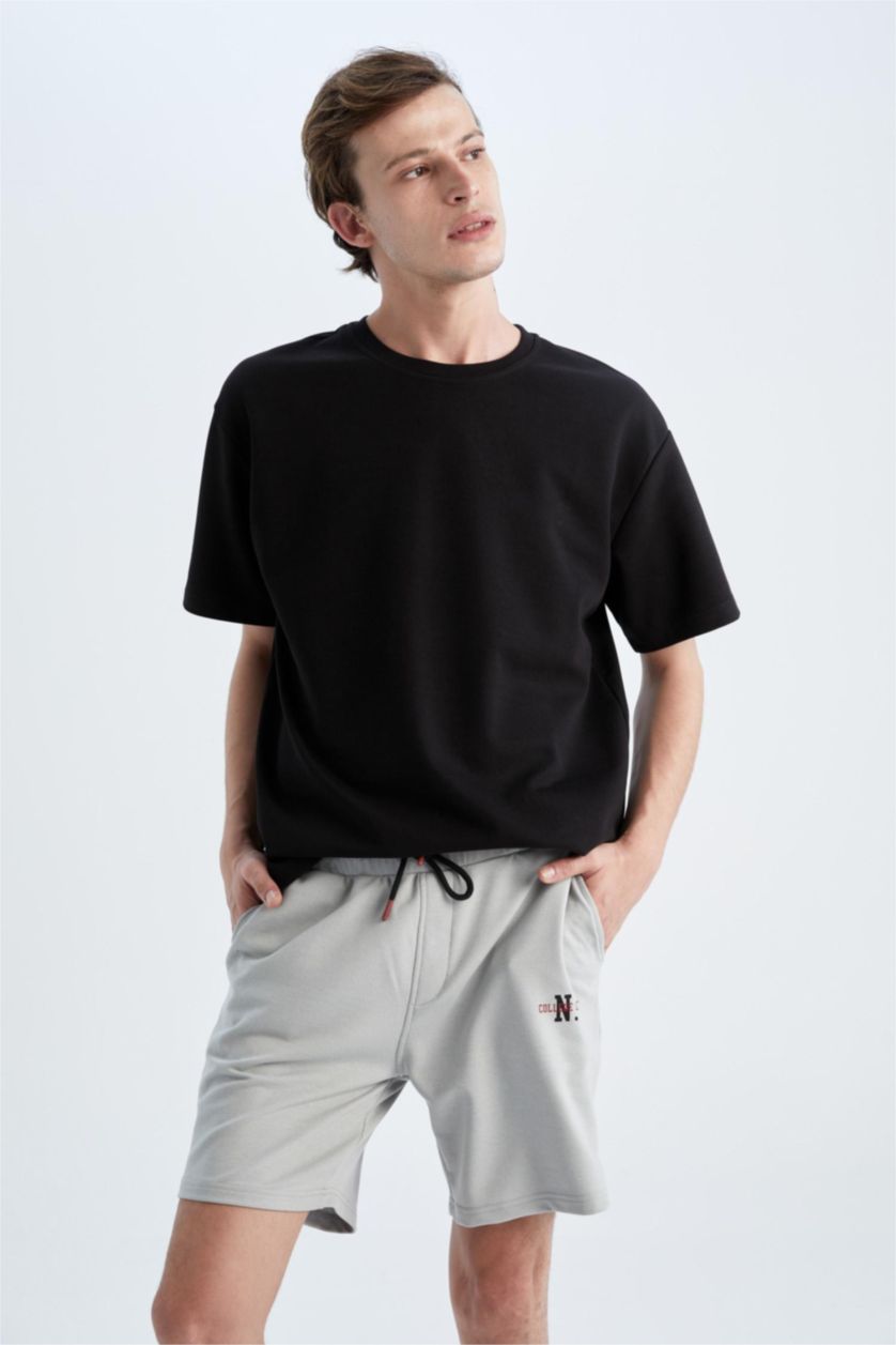 MAN Black Boxy Fit Short Sleeve T-Shirt