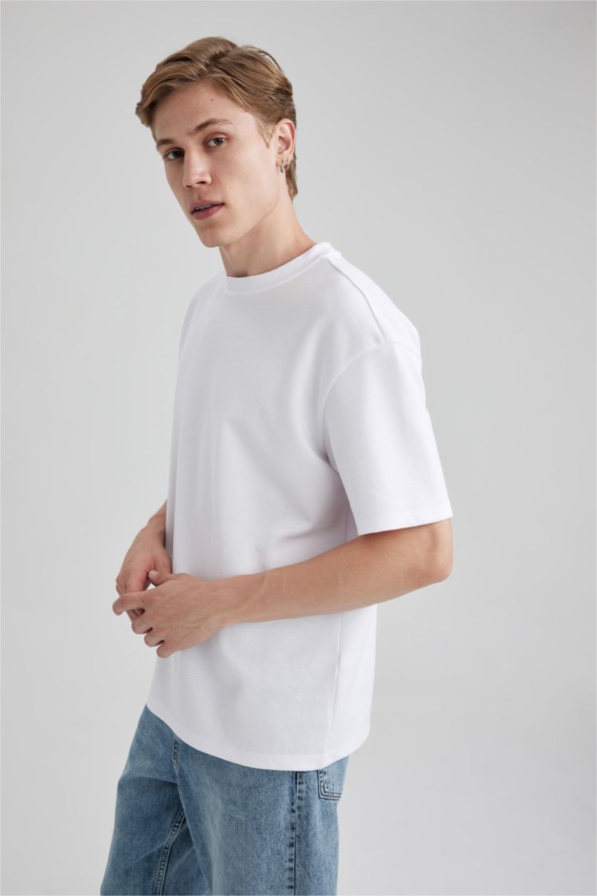 MAN White Oversize Fit Short Sleeve T-Shirt