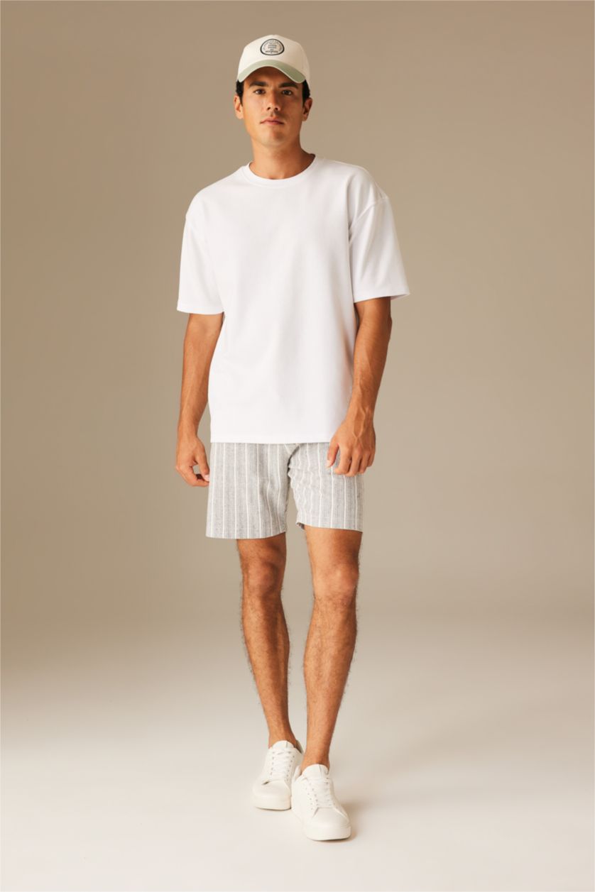 رجالي أبيض Oversize Fit Short Sleeve T-Shirt