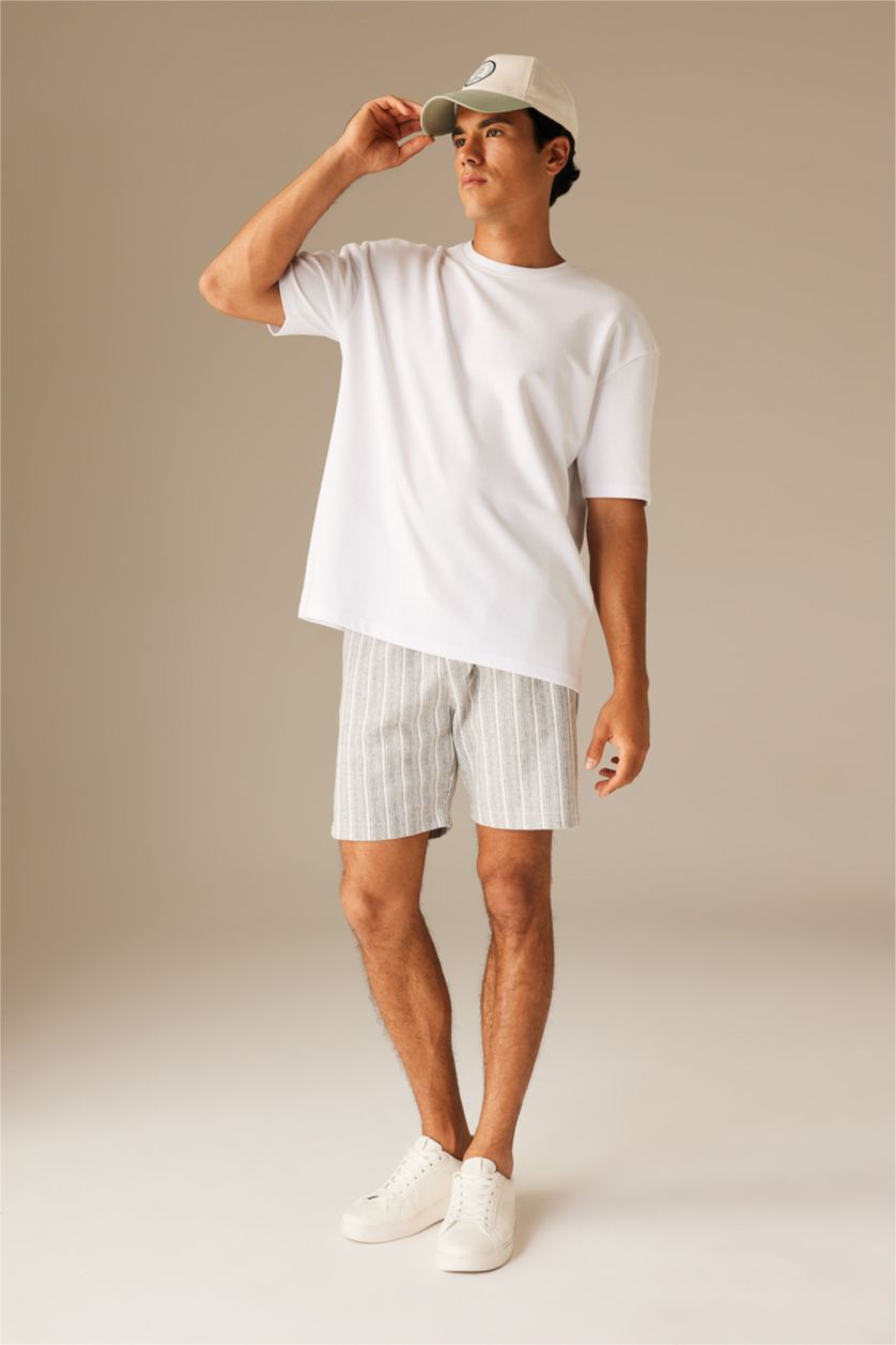 رجالي أبيض Oversize Fit Short Sleeve T-Shirt
