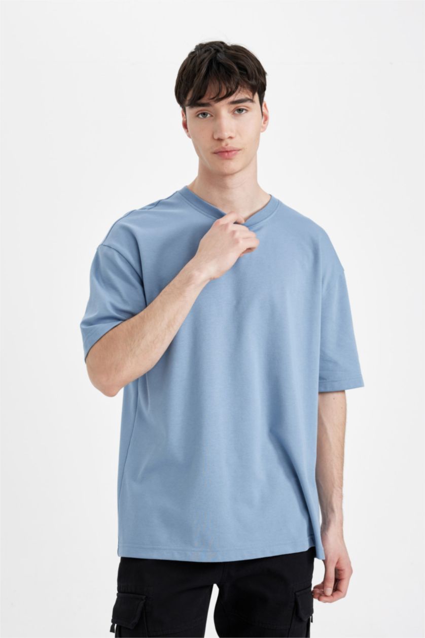 رجال أزرق تي شيرت نص كم محبوك اوفر سايز بياقة مستديرة