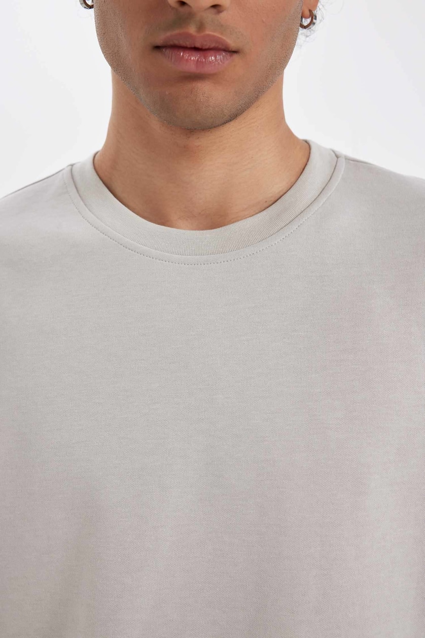 رجال رمادي فاتح Oversize Fit Short Sleeve T-Shirt