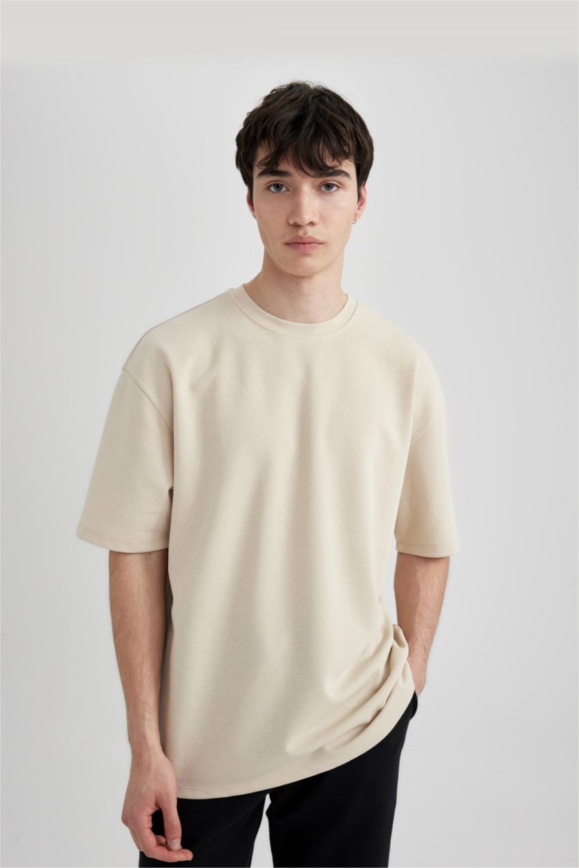 رجالي بيج Oversize Fit Short Sleeve T-Shirt