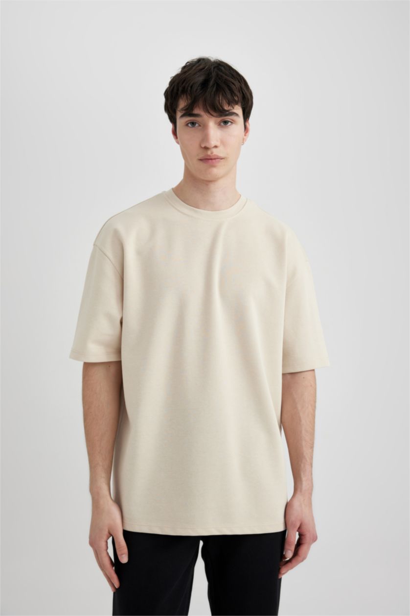 رجالي بيج Oversize Fit Short Sleeve T-Shirt
