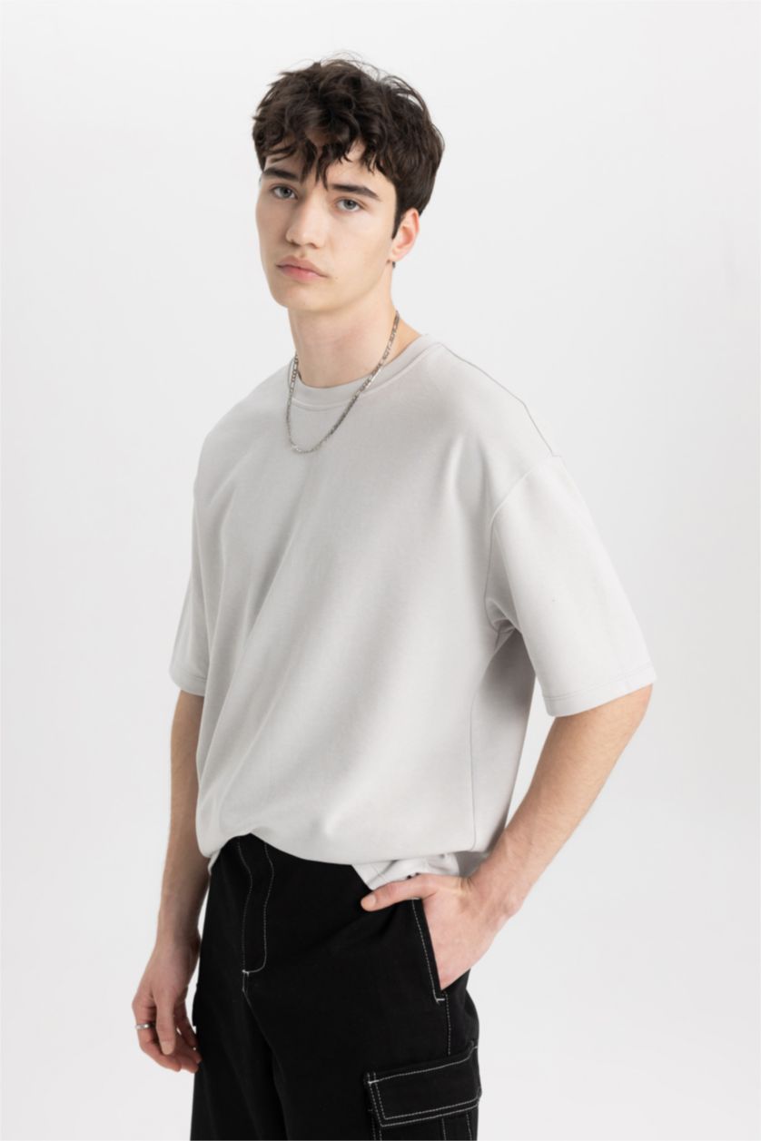 MAN Light Grey Oversize Fit Short Sleeve T-Shirt