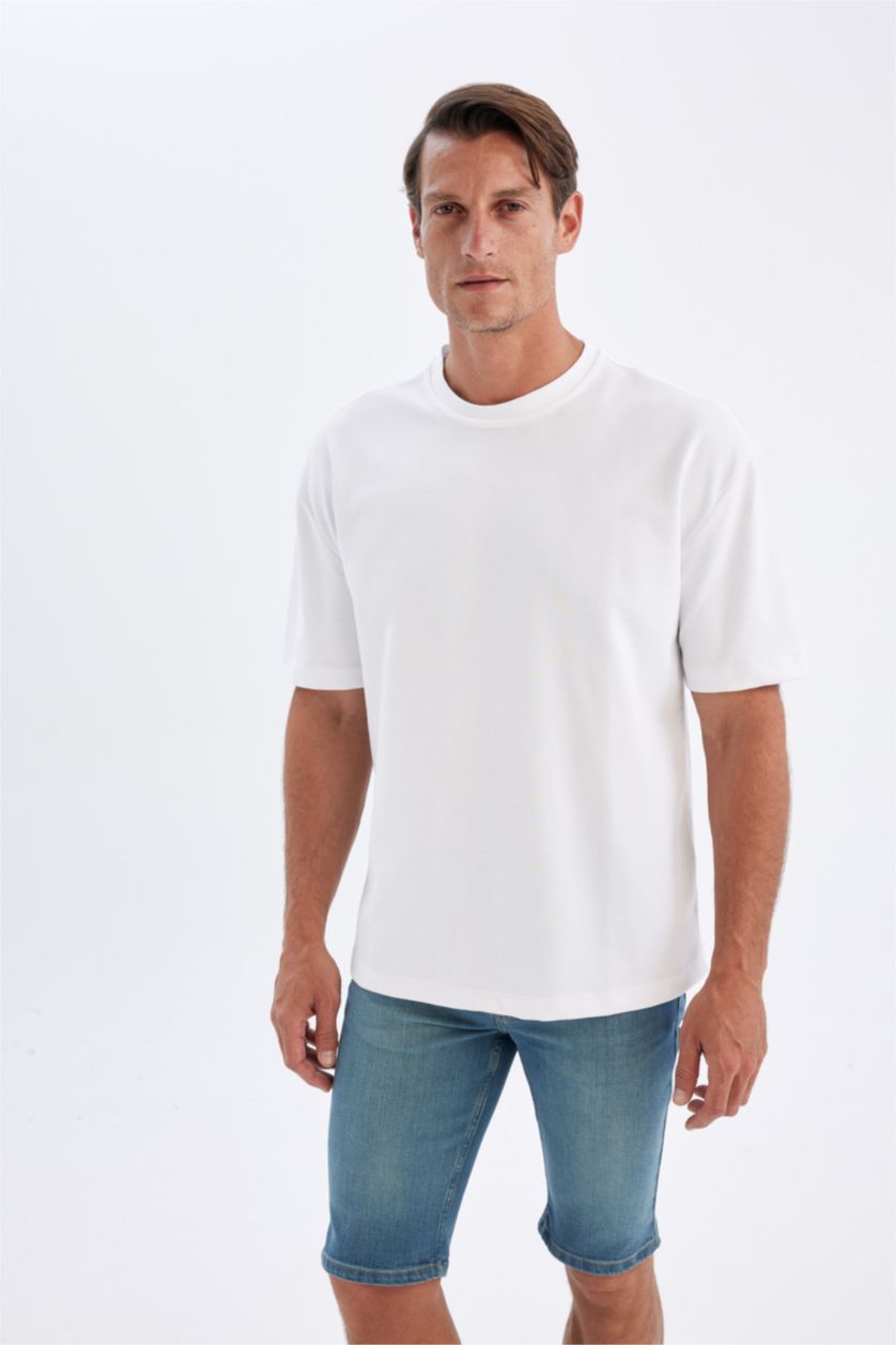 MAN White Oversize Fit Short Sleeve T-Shirt