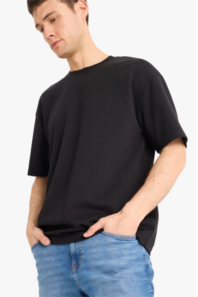 MAN Black Oversize Crew Neck Short Sleeve T-Shirt