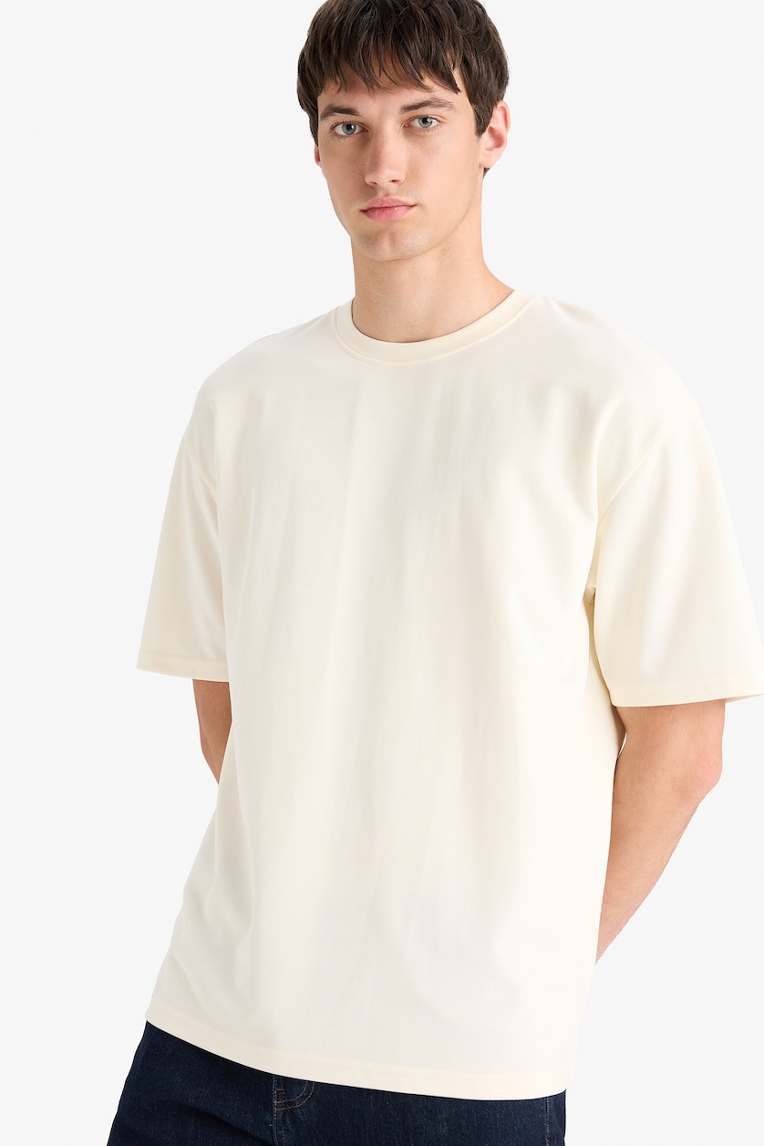 MAN Ecru Oversize Fit Short Sleeve T-Shirt