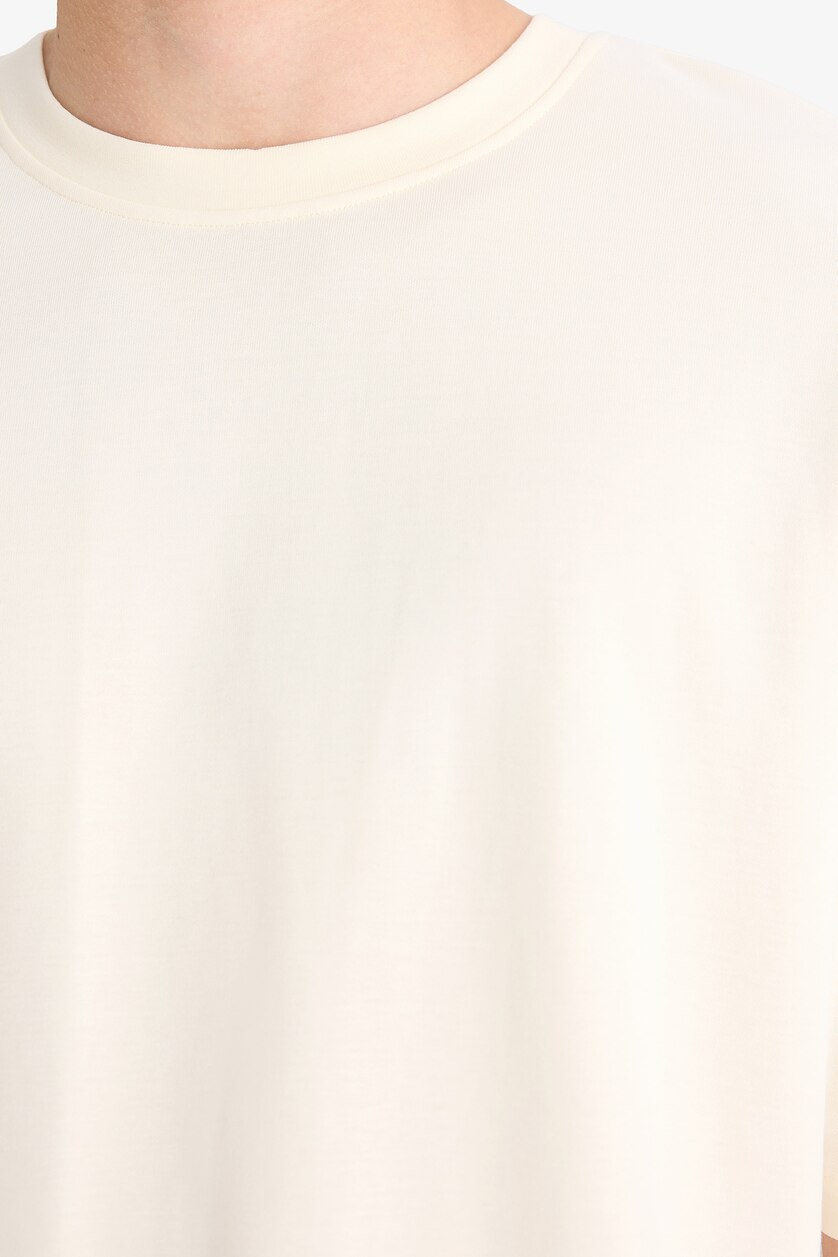 MAN Ecru Oversize Fit Short Sleeve T-Shirt