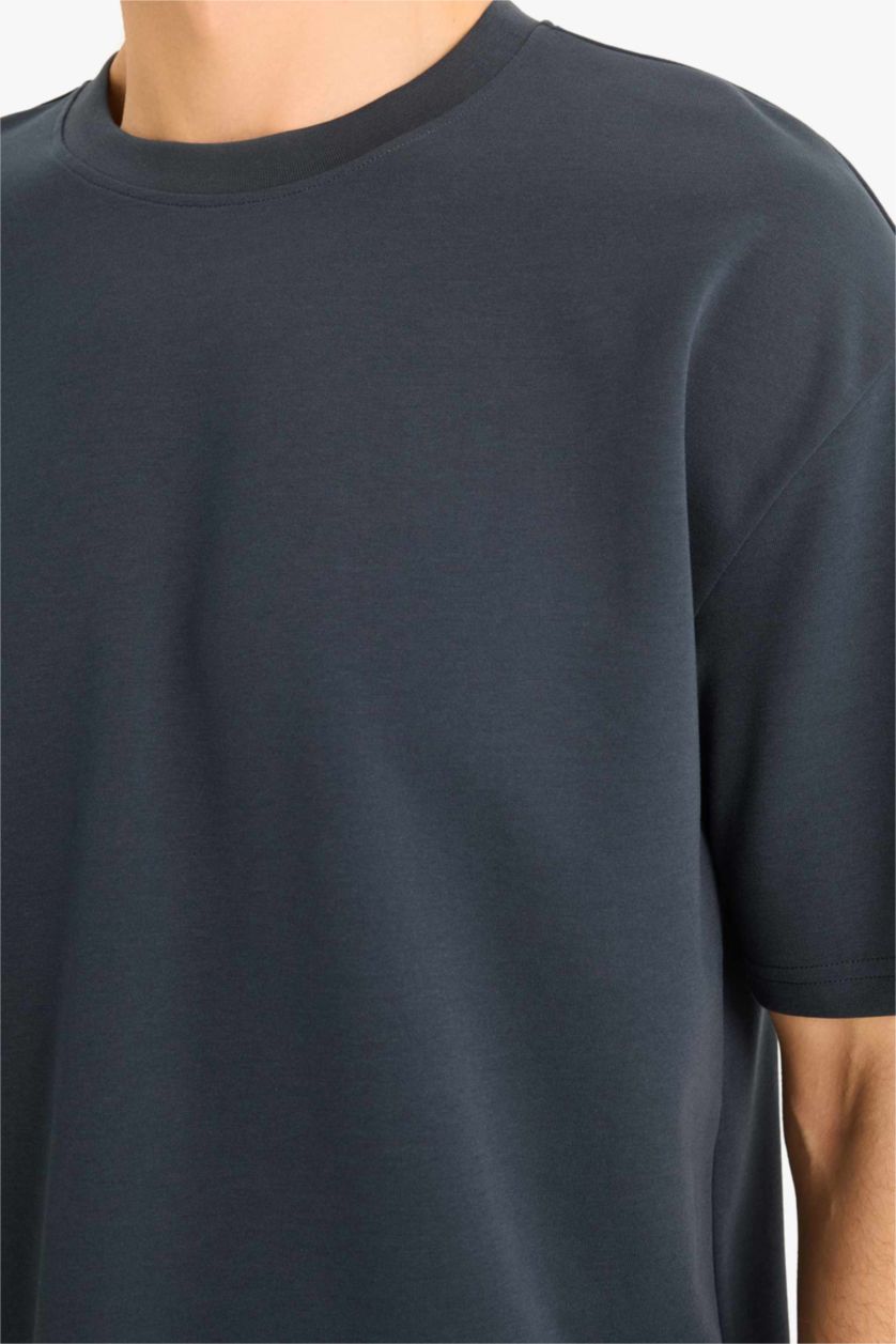 HOMME Marin T-shirt oversize en tissu respirant