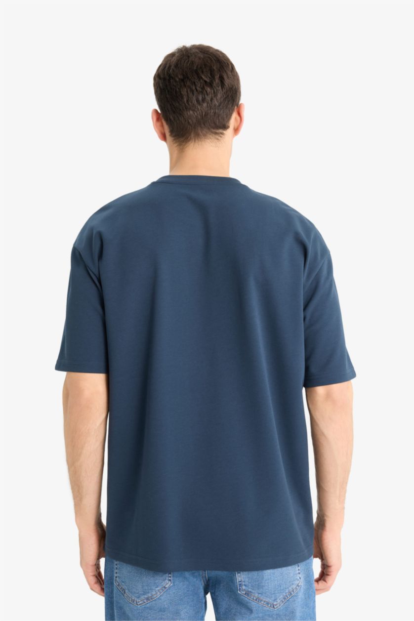 HOMME Marin T-shirt oversize en tissu respirant