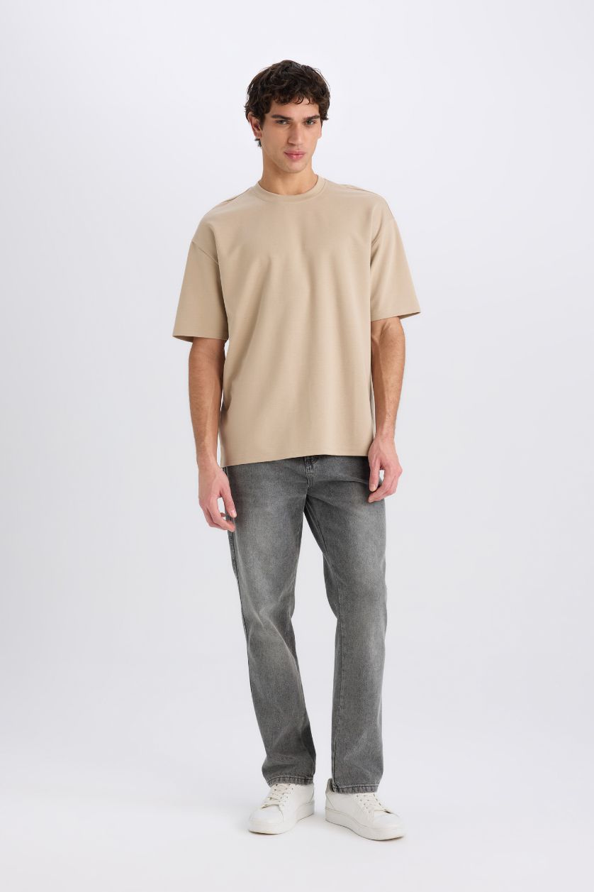 Man Beige Oversize Crew Neck Short Sleeve T-Shirt