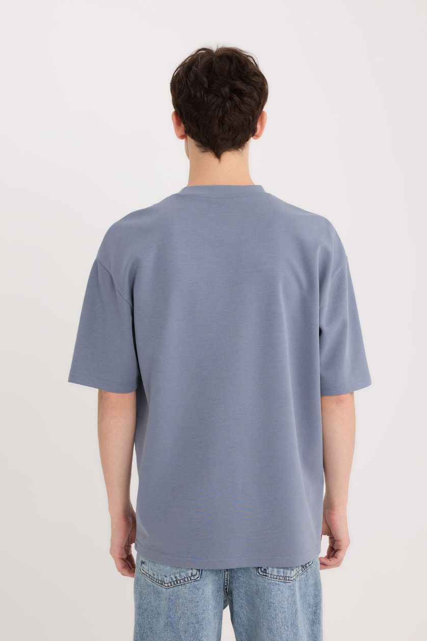 Man Grey Oversize Crew Neck Short Sleeve Heavy Fabric T-Shirt
