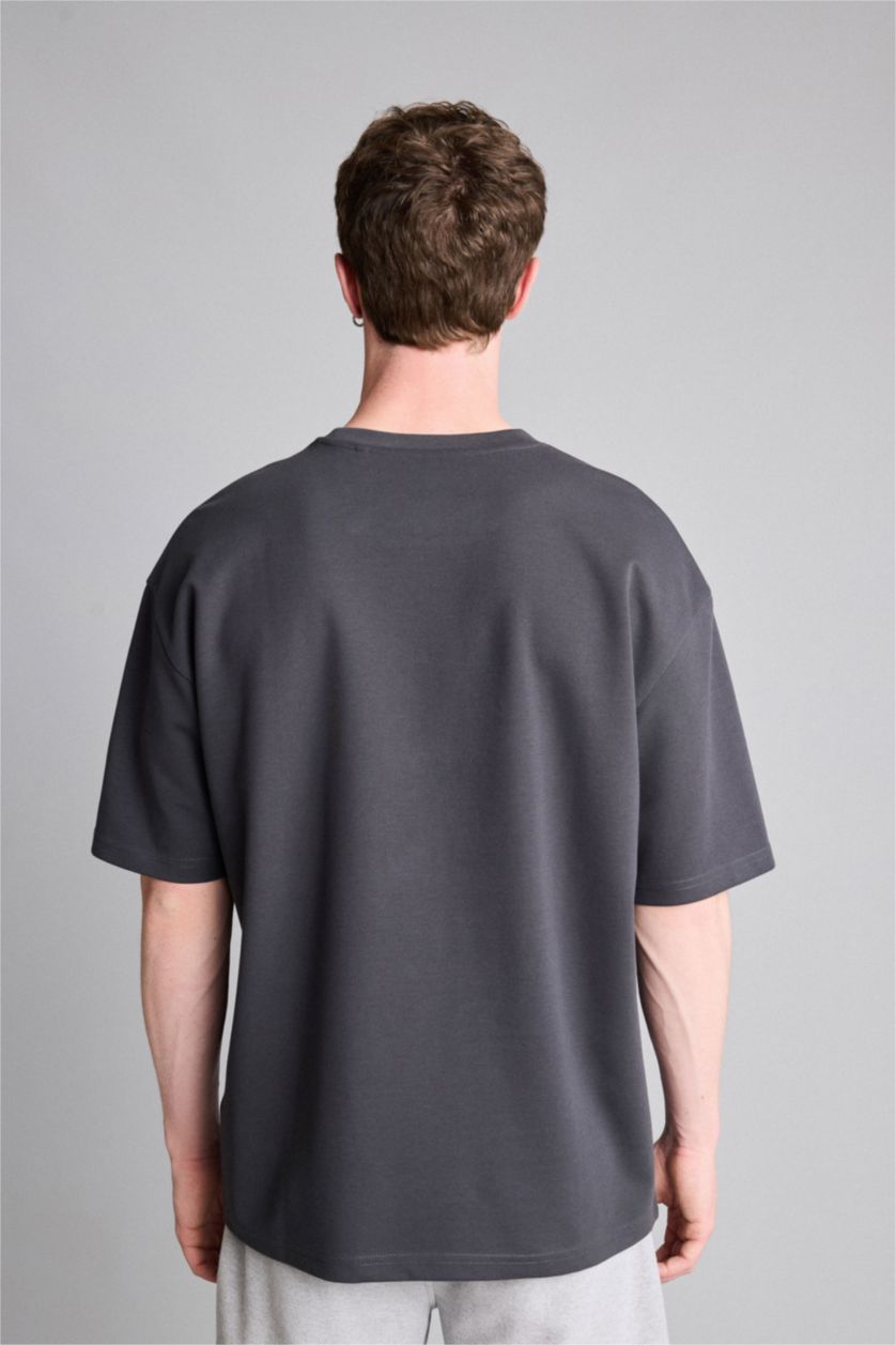 رجال أنثرا Oversize Crew Neck Short Sleeve T-Shirt