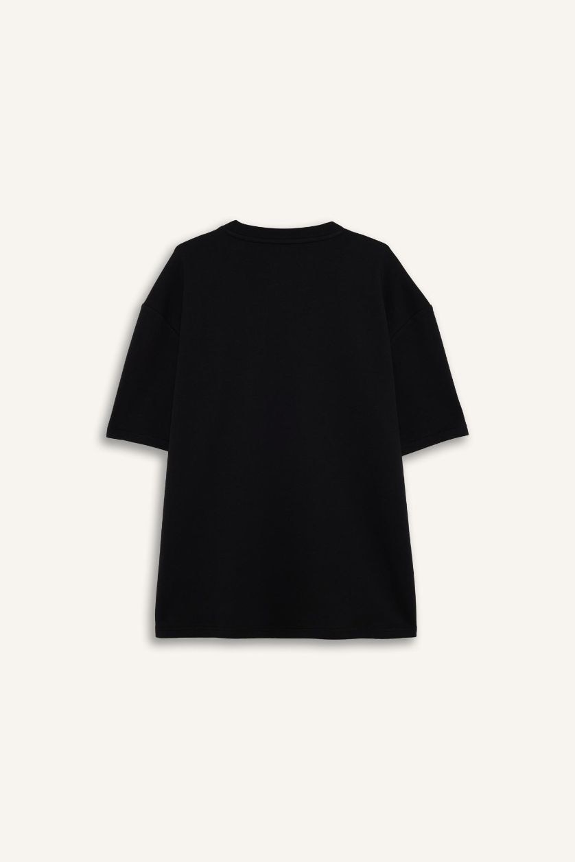 رجالي أسود تيشيرت نص كم اوفر سايز يسمح بمرور الهواء