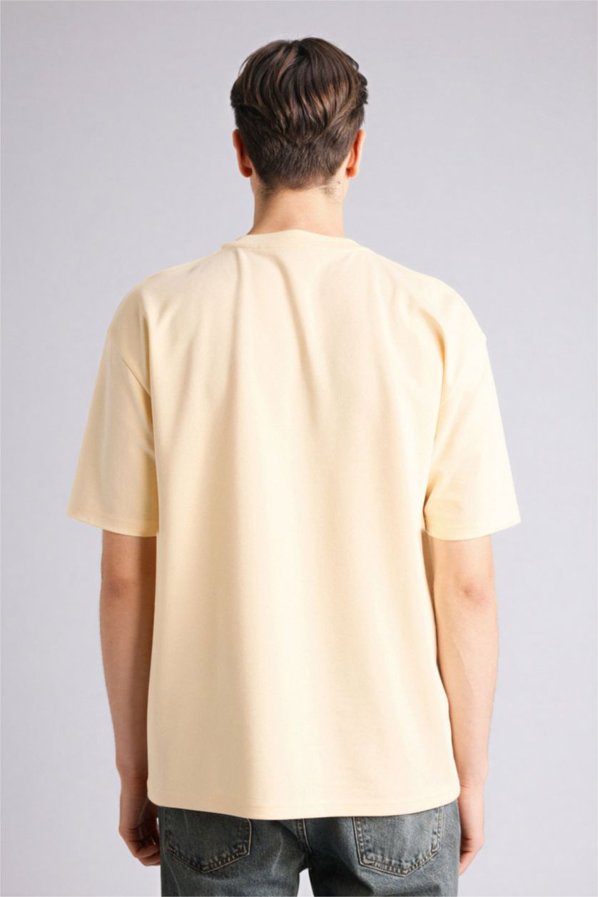 Ерлер Ашық Сары Man Short Sleeve T-Shirt