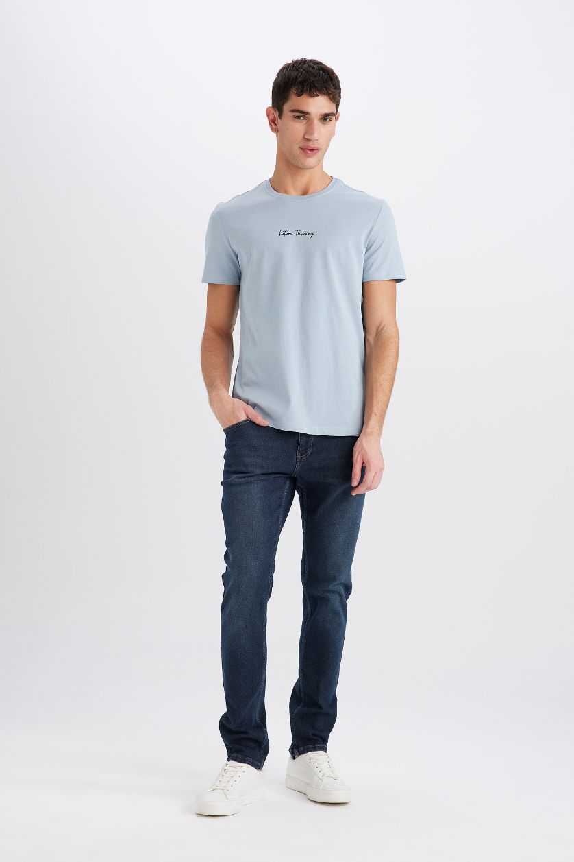 Erkek Açık Mavi %100 Pamuk Slim Fit Dar Kesim Bisiklet Yaka Baskılı Kısa Kollu Tişört