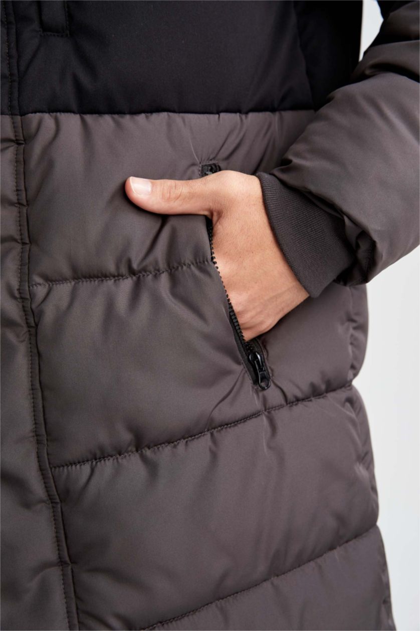 Erkek Antrasit Su Geçirmez Rüzgar Geçirmez Slim Fit Kapüşonlu Suni Kürklü Mont