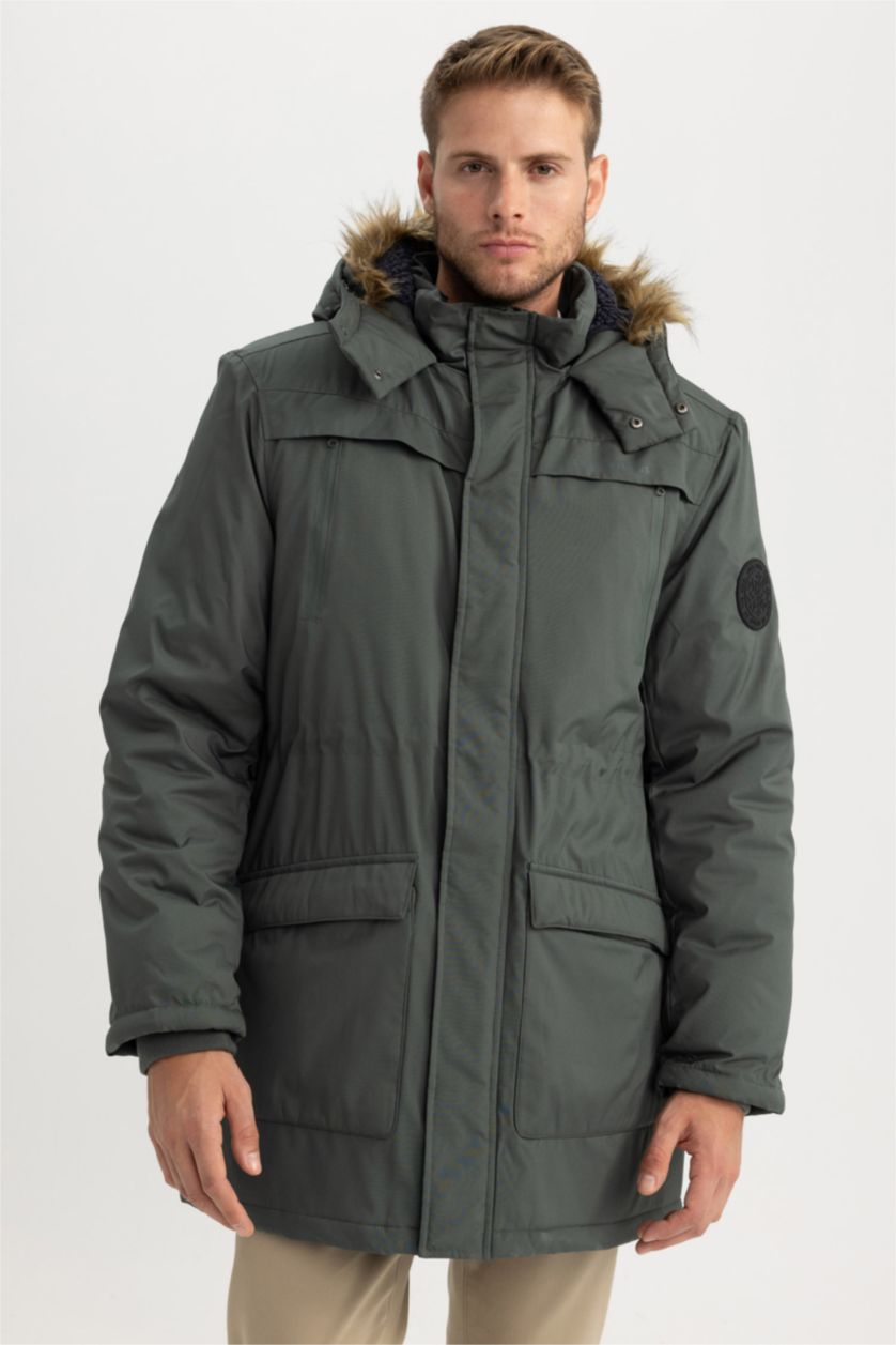 Мужчины Темный хаки Парка водоотталкивающая с капюшоном