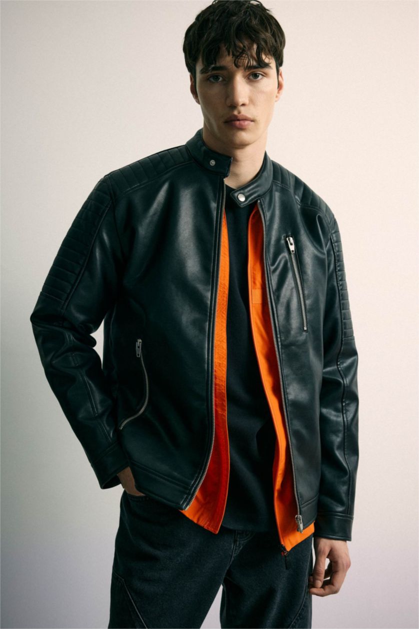 HOMME Noir Veste slim en simili cuir à col chemise avec poches