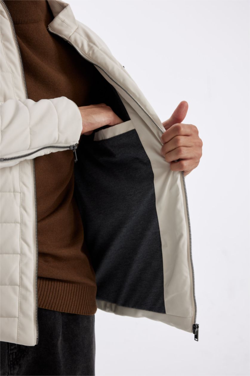Erkek Taş Su İtici Slim Fit Dar Kesim Dik Yaka Fermuarlı İç Cepli Suni Deri Ceket Mont