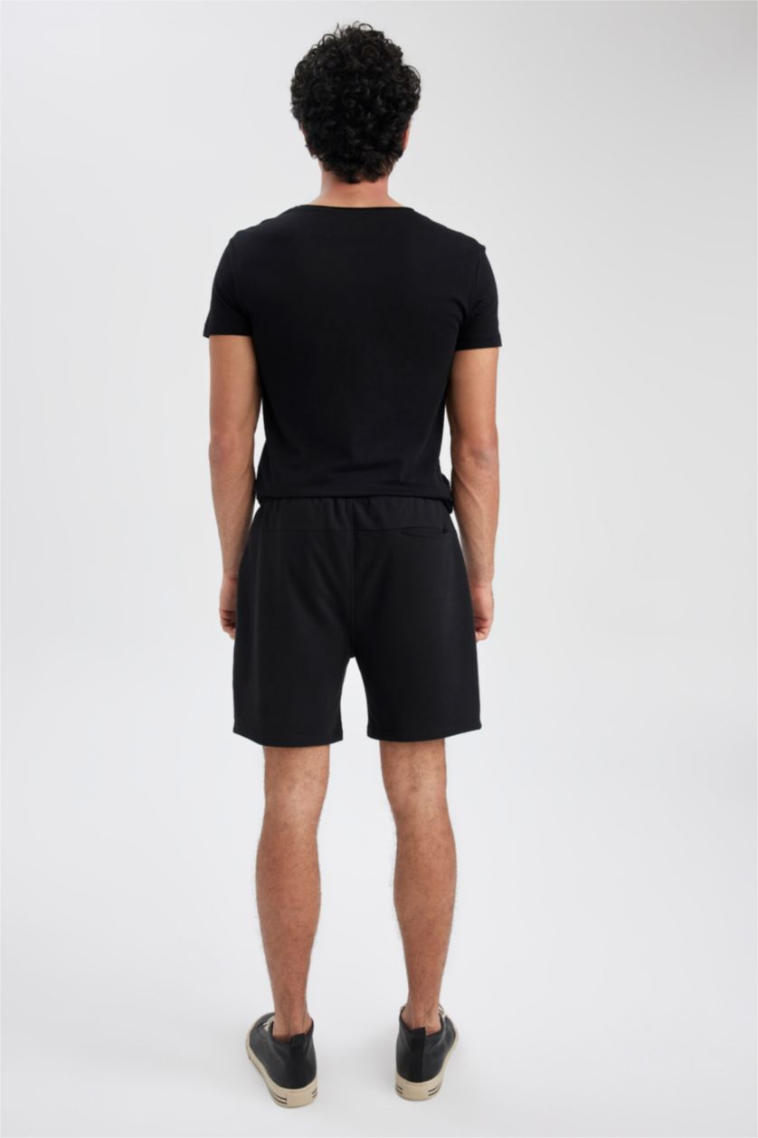 رجال أسود شورت سليم فيت بساق ضيق