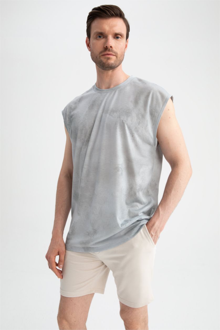 MAN White Oversize Fit Sleeveless Print Vest