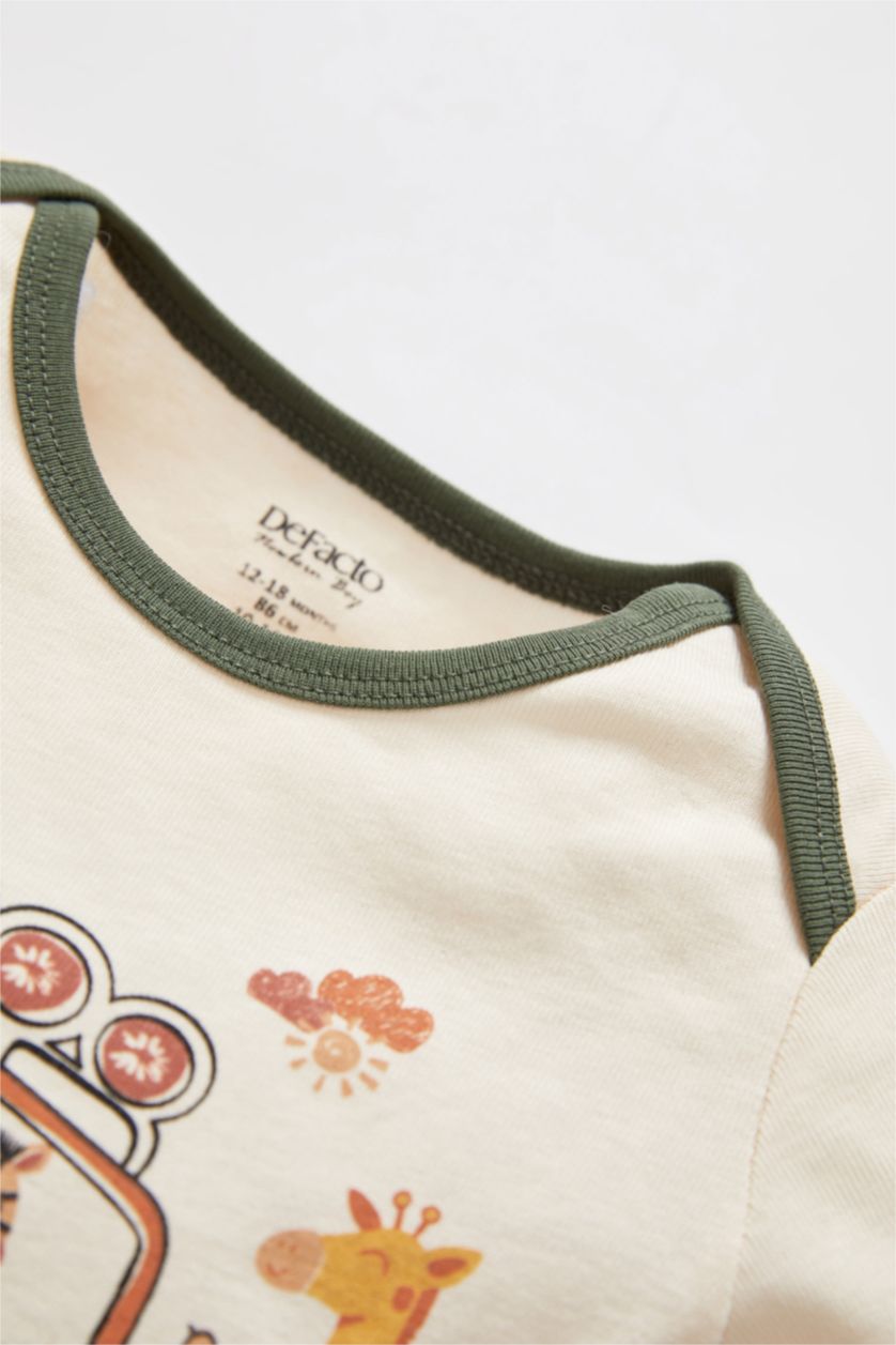 Erkek Bebek Açık Bej Erkek Bebek Yeni Doğan Baskılı Uzun Kollu Tişört Alt 2'li Takım