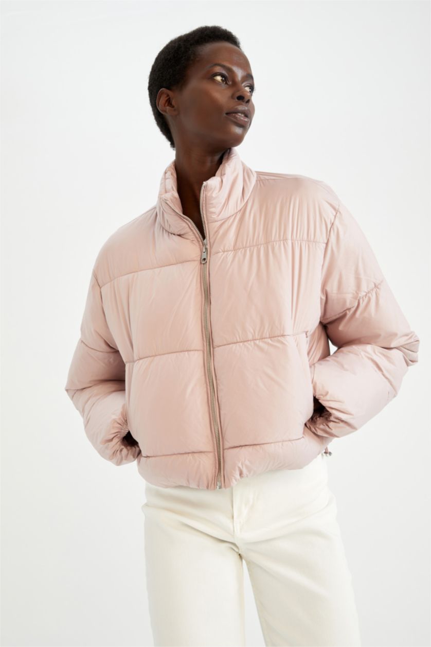 Kadın Pembe Crop Puffer Şişme Mont